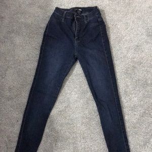 barley worn fashionnova jeans , high waisted